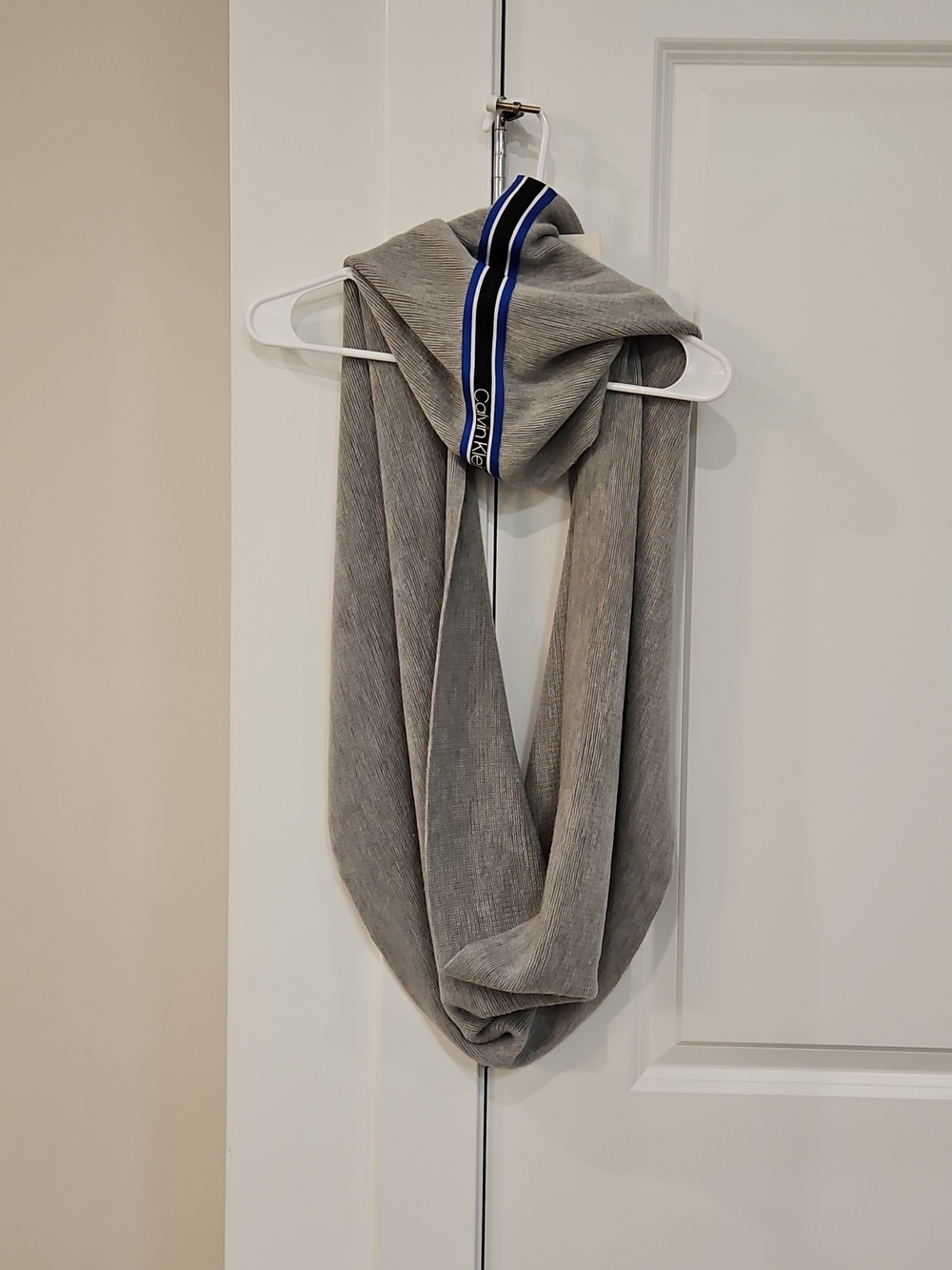 NWT Calvin Klein Gray Infinity Scarf with Blue Accent